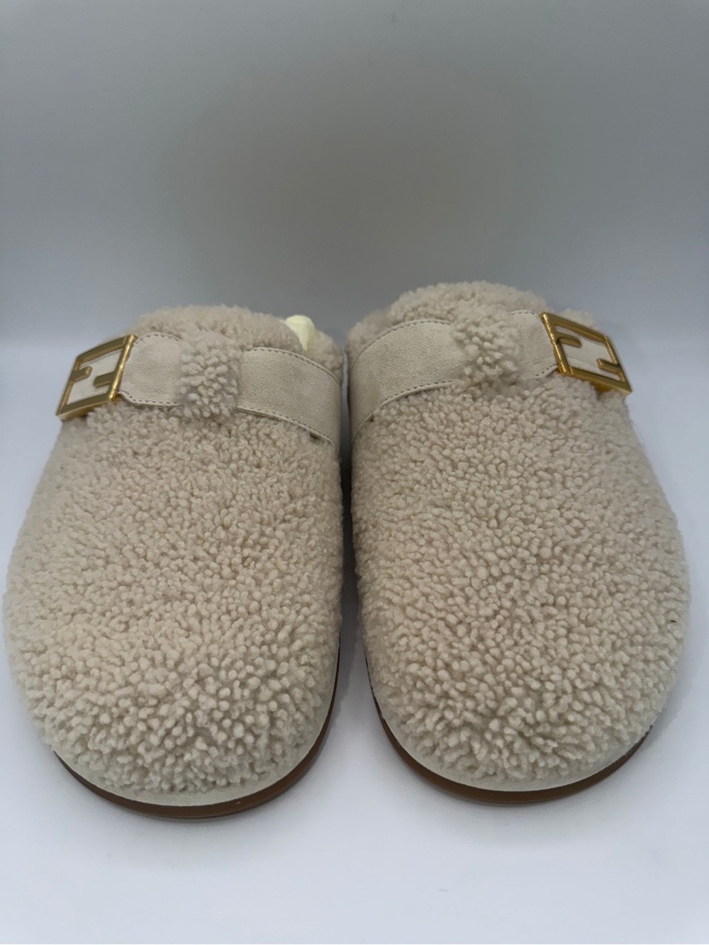 Fendi Feel Sherling Sabot Mule Women’s Size 39 - Picture 9 of 12